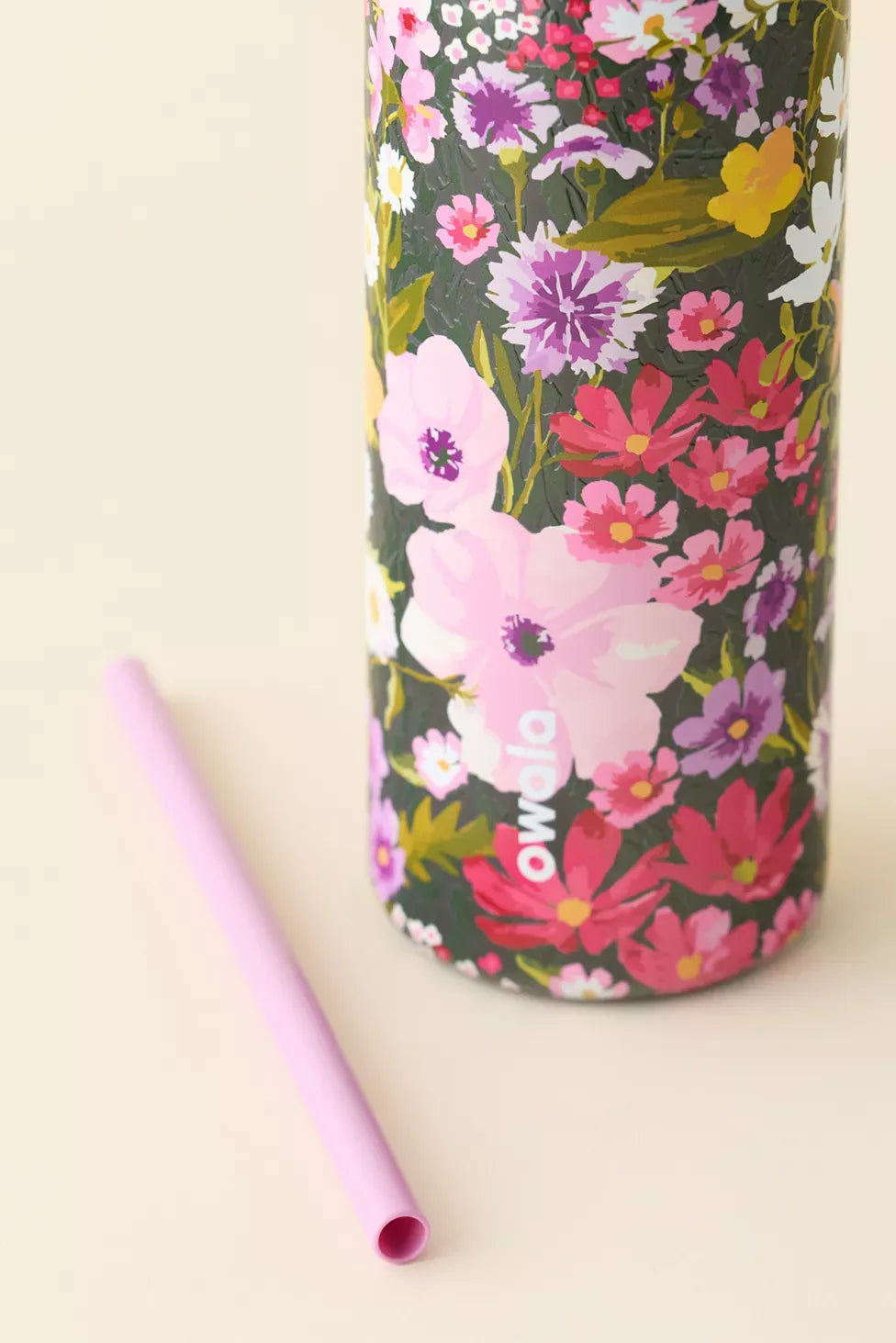 Exclusive Painted Meadow FreeSip 32 oz